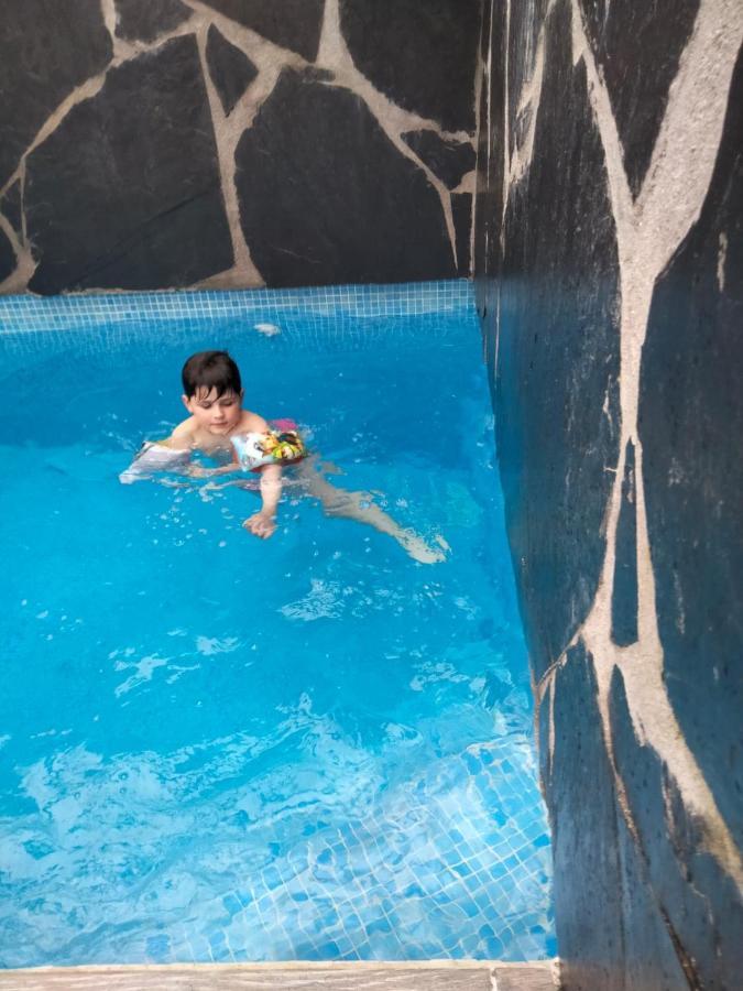 El Eden De Javier Guest House Robledillo Bagian luar foto