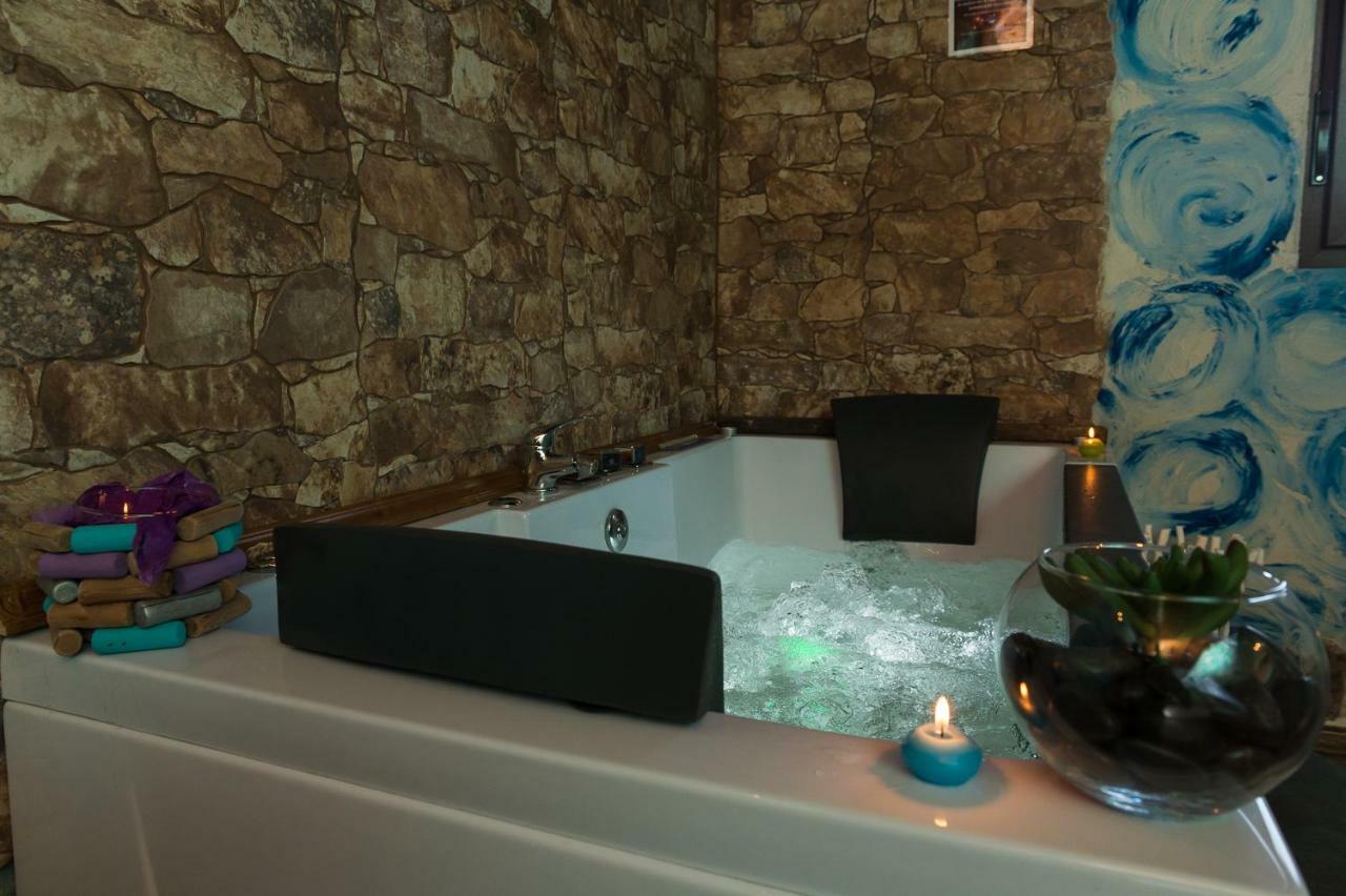 El Eden De Javier Guest House Robledillo Bagian luar foto
