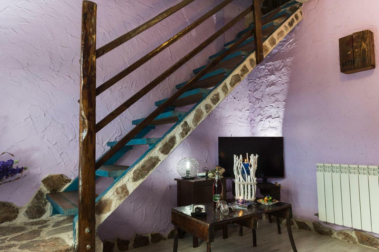 El Eden De Javier Guest House Robledillo Bagian luar foto