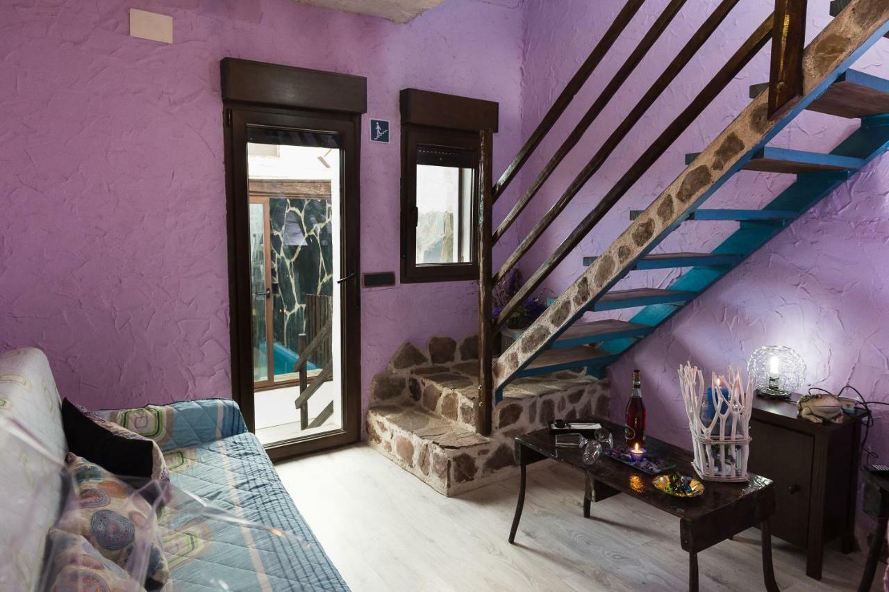 El Eden De Javier Guest House Robledillo Bagian luar foto